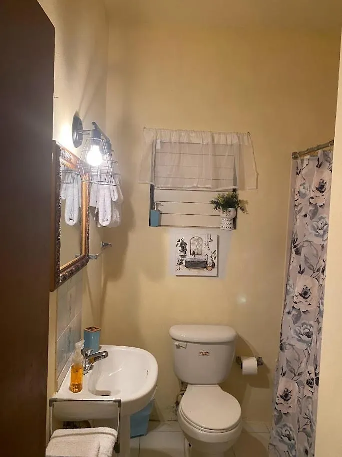 Hotel Marge'S Vacation Rentals Negril