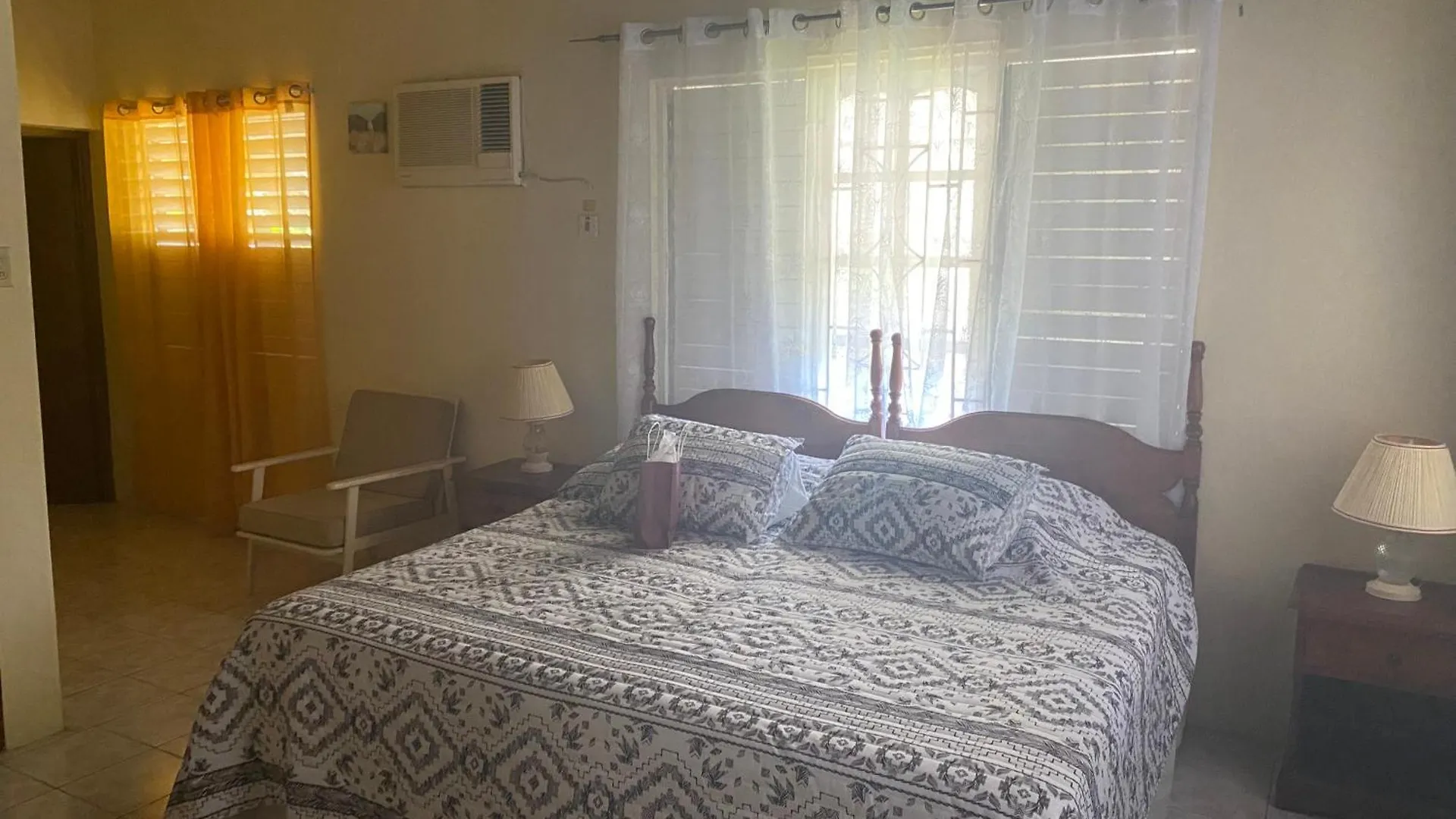 Marge'S Vacation Rentals Negril Jamajka